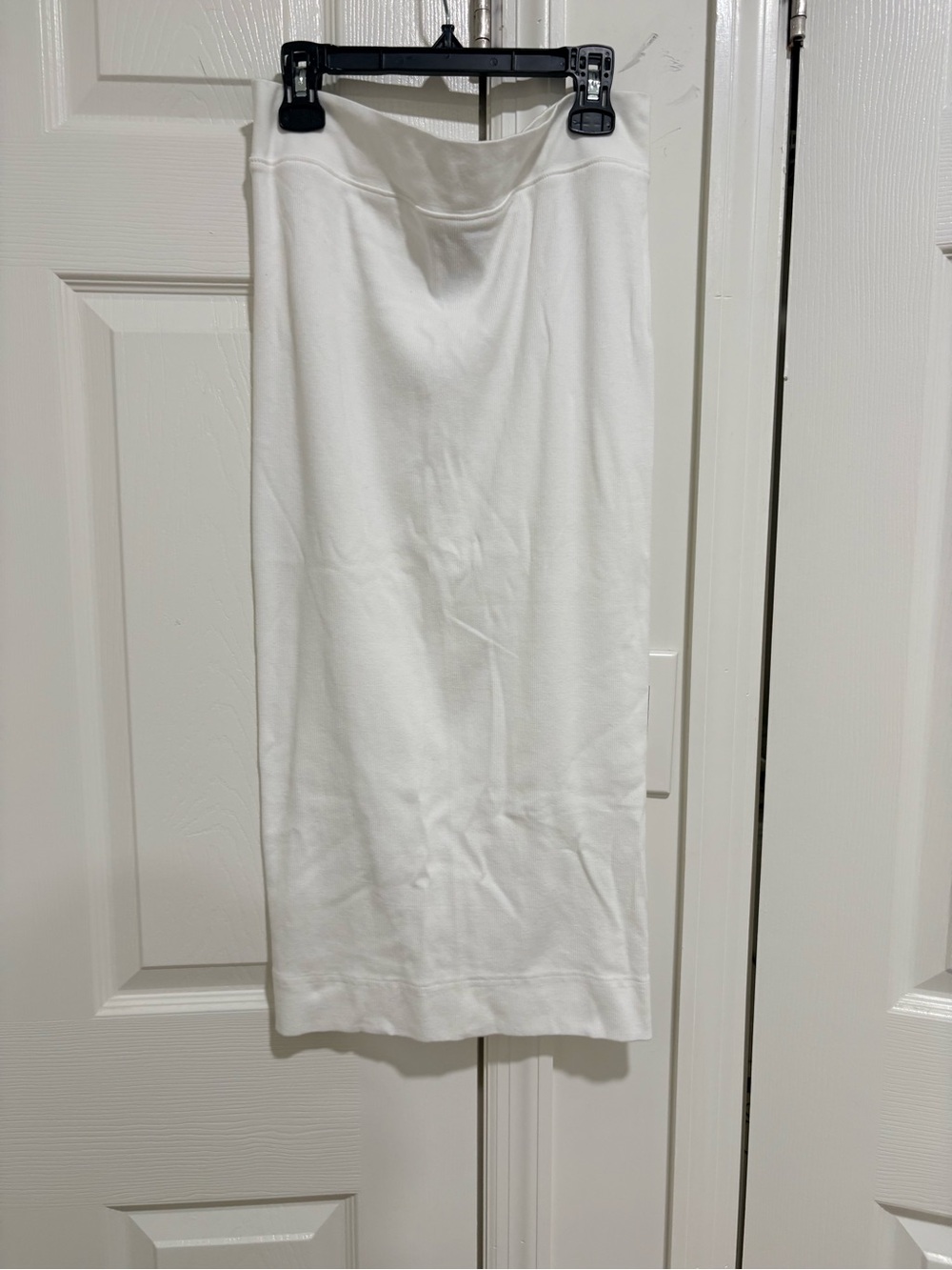 HARDTAIL modest White Midi Pencil Skirt - Sleek Everyday Staple worn once
